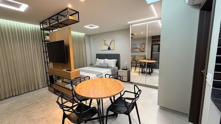 Hyde Park - Citizen Home