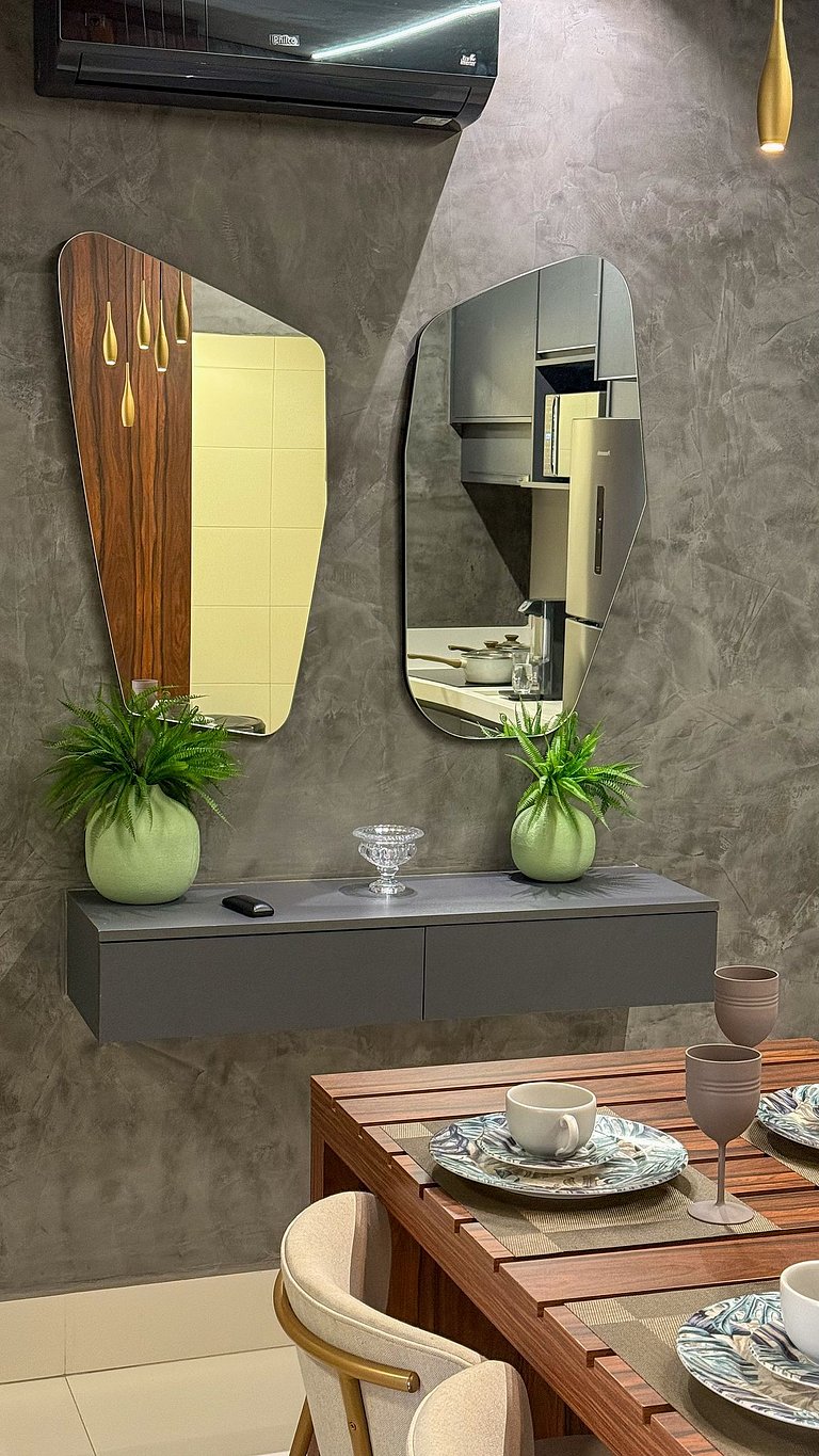 Lux Flamboyant - Mayfair!