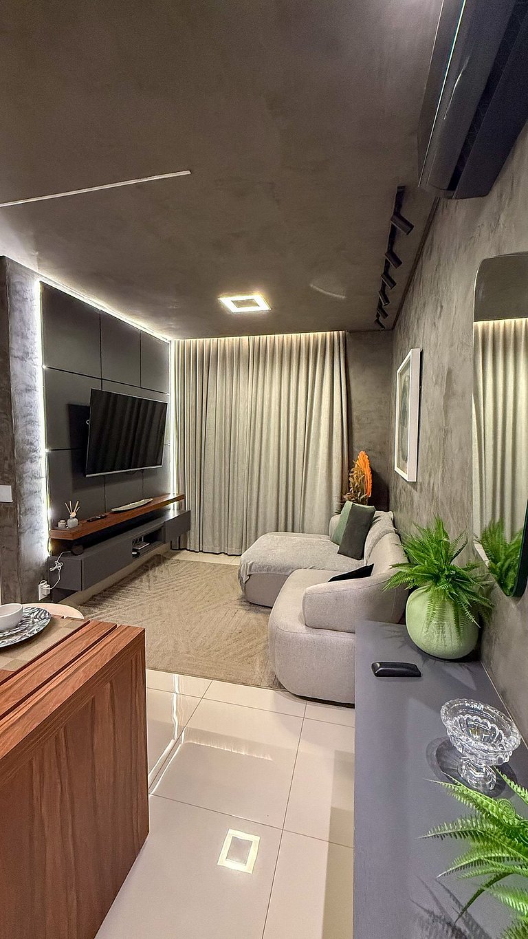 Lux Flamboyant - Mayfair!
